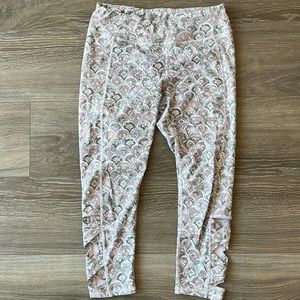 GAIAM Crop Women’s Leggings, size medium, EUC